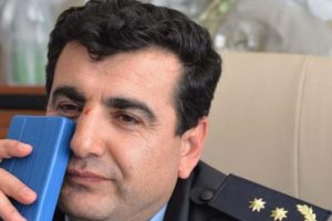 Emniyet m&uuml;d&uuml;r&uuml;ne yumruklu saldırı