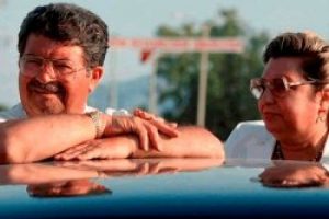 Semra &Ouml;zal'dan eşini zehirledi iddialarına yanıt