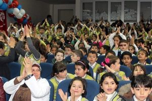 Suriyeli &ccedil;ocukları unutmadılar