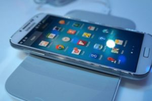 Galaxy S4'ten k&ouml;t&uuml; haber