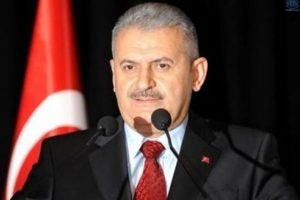"İnterneti ila&ccedil; zehir değil ila&ccedil; olarak kullanmalıyız"