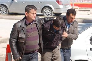 &Ouml;nce namaz sonra hırsızlık
