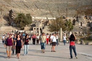 Turizm geliri arttı