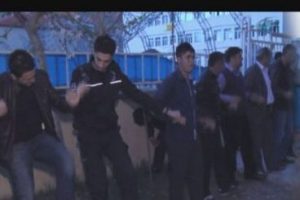 Beyt&uuml;şşebap'ta barış halayı