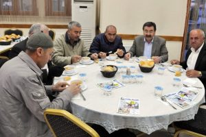 Cami cemaatine sabah &ccedil;orbası