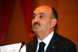 M&uuml;ezzinoğlu'ndan i&ccedil;ki festivallerine tepki