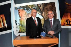 &Ccedil;anakkale Valisi'ne teşekk&uuml;r ziyareti