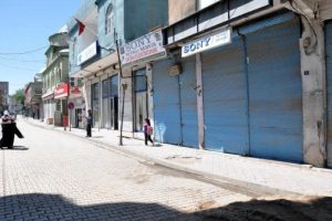 Cizre'de gergin saatler