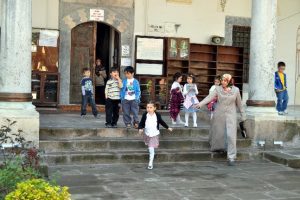 Minikler tarihi &ouml;ğreniyor