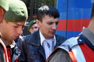 Eşini &ouml;ld&uuml;ren sanığa yine 24 yıl hapis