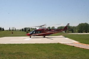 Ambulans helikopter Nezire nine i&ccedil;in havalandı