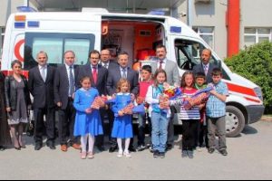 112'ye ayda 120 bin &ccedil;ağrı geliyor