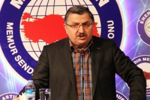 'Akil Adamlar milletin s&ouml;zc&uuml;s&uuml;'