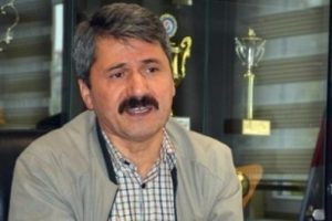 "C&uuml;neyt &Ccedil;akır'a g&uuml;veniyoruz"