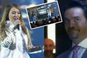 Demet Akalın, Beyaz Show'u bastı!