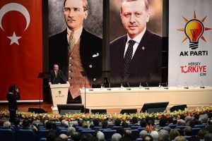 AK Parti kampa giriyor