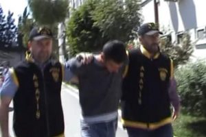 &Ccedil;&ouml;p&ccedil;&uuml; kılığında soygun