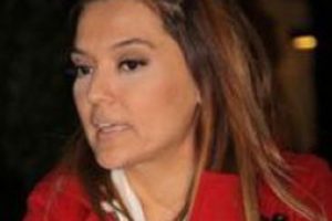 Demet Akalın'dan zehir zemberek s&ouml;zler