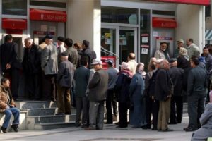 Almanya emekli T&uuml;rklerin peşinde