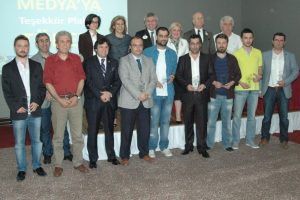 Bursa medyasına Lions'lardan plaket
