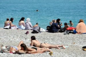 Antalya'ya yaz geldi