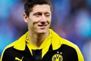 "Lewandowski'yi 3 milyon euroya almadık"