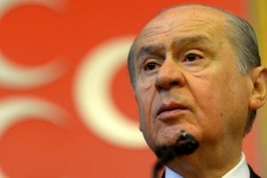 Bah&ccedil;eli'den Başbakan'a sert cevap