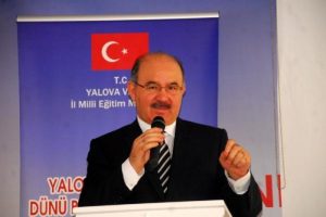 &Ccedil;elik'ten sitem