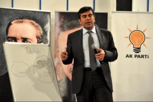 Konferansta "Atat&uuml;rk" tartışması