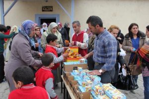 G&ouml;n&uuml;ll&uuml; bayanlardan kermes