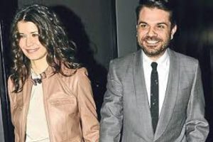 Kenan Doğulu Beren Saat aşkı kitap oluyor