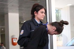 '&Ccedil;ıplak şantaj' şikayetine 4 g&ouml;zaltı