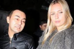 Serdar Orta&ccedil;'tan Chloe'ye l&uuml;ks hediye