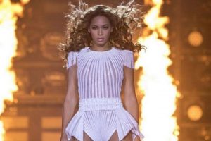 Beyonce'den yine sans&uuml;r
