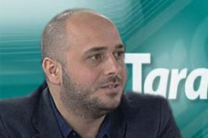 Yıldıray Oğur istifa etti