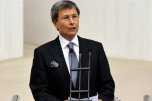 "50 Vanlı kadına iffet anıtı dikemedik"
