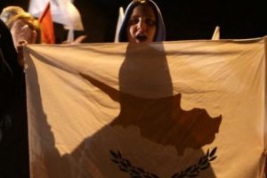 Rumlar eurodan &ccedil;ıkmak istemiyor