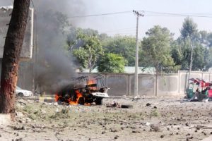 Pakistan'da hareketli saatler