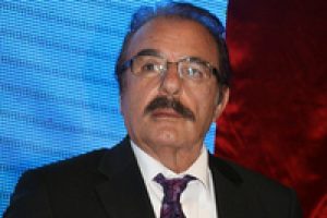 &Uuml;nl&uuml; sanat&ccedil;ıya siroz şoku