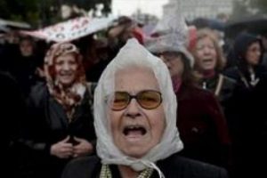 İşten &ccedil;ıkarımlar onaylandı