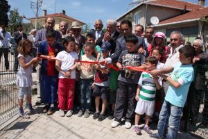 Harmanlı K&ouml;y&uuml; &ccedil;ocuklarının y&uuml;z&uuml; g&uuml;ld&uuml;