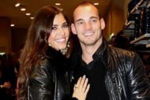'Kocam Kıvan&ccedil; Tatlıtuğ'dan daha yakışıklı'