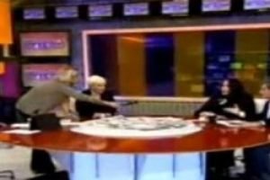 B&uuml;lent Ersoy canlı yayını bastı