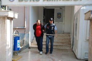 Polise mukavemete &uuml;&ccedil; yıl hapis