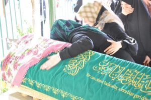 Lise &ouml;ğrencisi son yolculuğuna uğurlandı