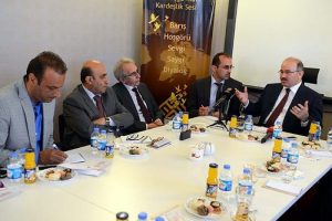 "K&uuml;rtleri tatmin, T&uuml;rkleri de ikna etmemiz lazım"