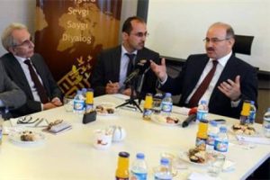 "Barzani kardeşliğin gereğini yapar"