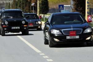 Komutanlar Van'da