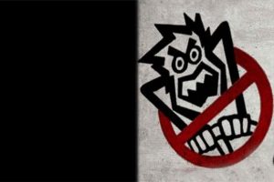 Van'da feci kaza: 5 &ouml;l&uuml;