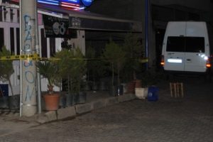 Eğlence mekanında silahlı kavga